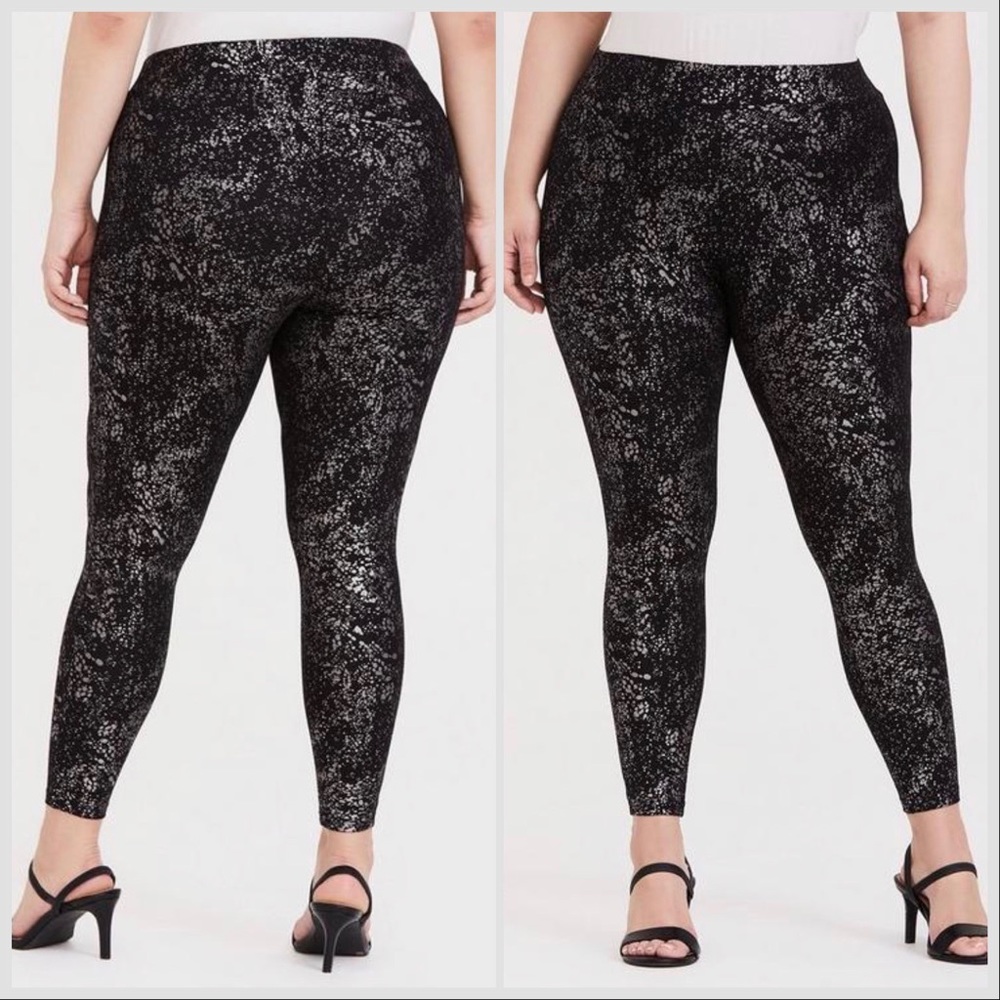 TORRID silver foil splatter sparkle leggings, 1X.